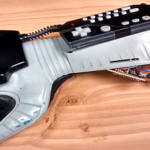 Power Glove Hacked: It’s So Bad
